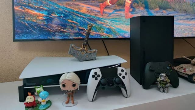 Co lepsze ps5 czy xbox series x - porównanie gier i wydajności Co lepsze ps5 czy xbox series x - porównanie gier i wydajności