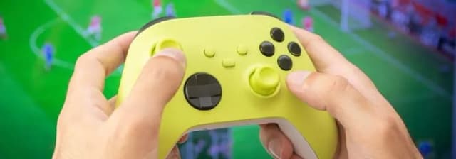 Jak podłączyć pada od Xbox One do komputera w prosty sposób Jak podłączyć pada od Xbox One do komputera w prosty sposób
